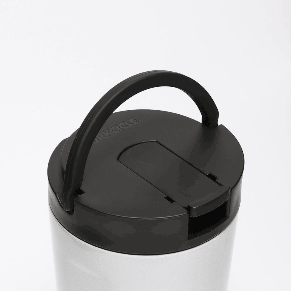 disney-kids-cup-o3 Kids_Cup_28_0906b7b6-4acf-4cb6-8c0d-d15f57c40b85.gif