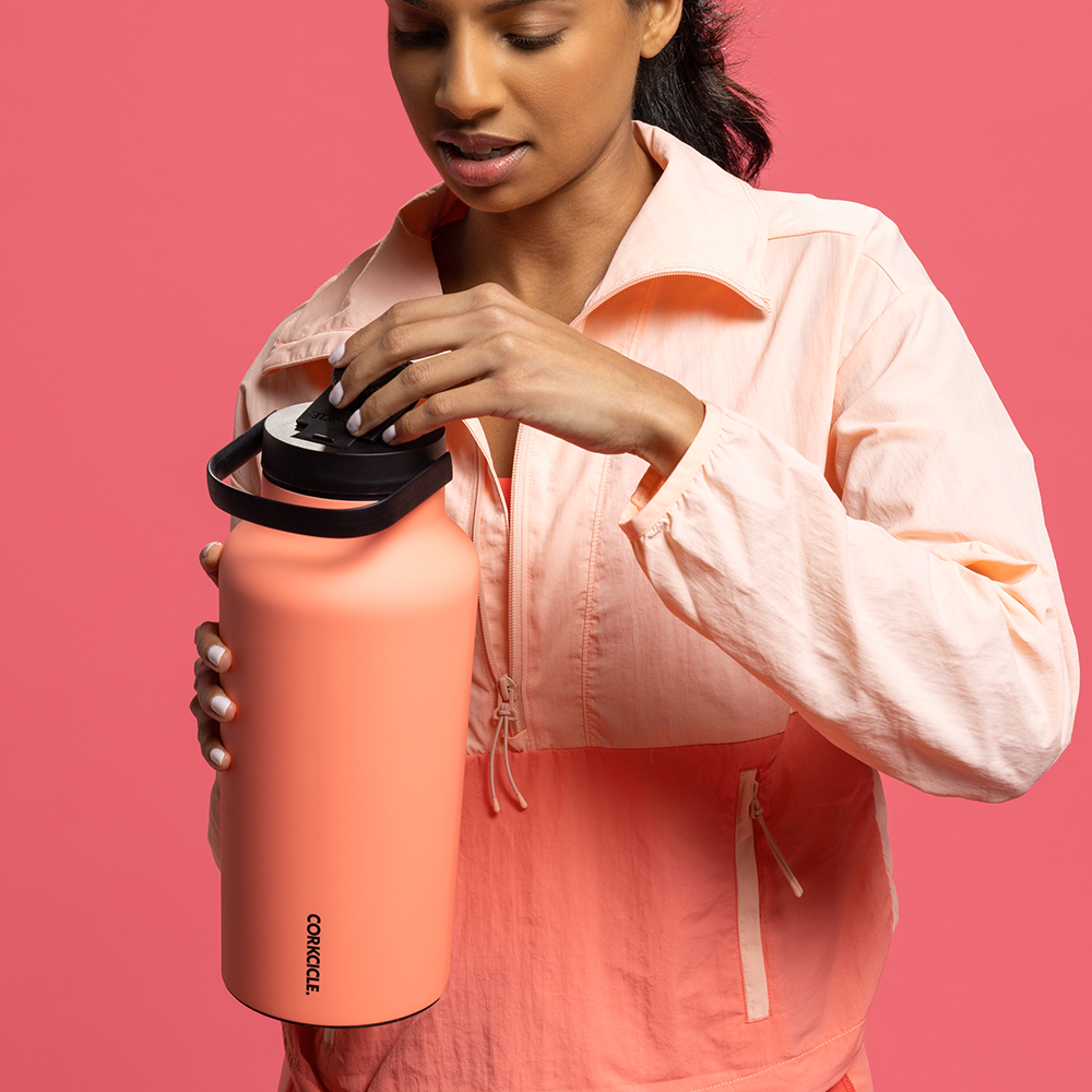 series-a-sport-jug-l0 968dacb42298--05.png