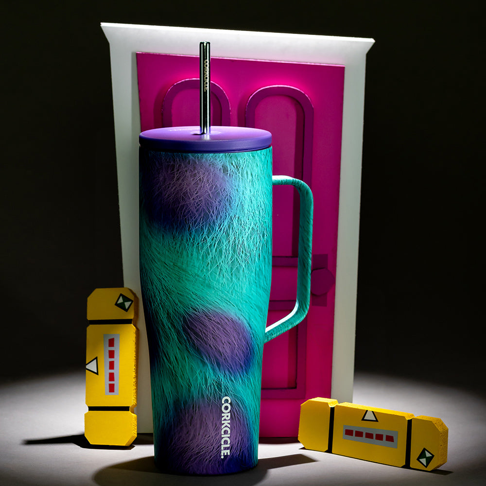 disney-pixar-cold-cup-xl-z8 MonstersInc-Lifestyle-PDP2.jpg